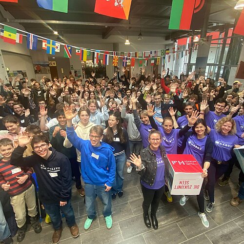 Teamfoto des Náboj-Wettbewerbs aus 2025