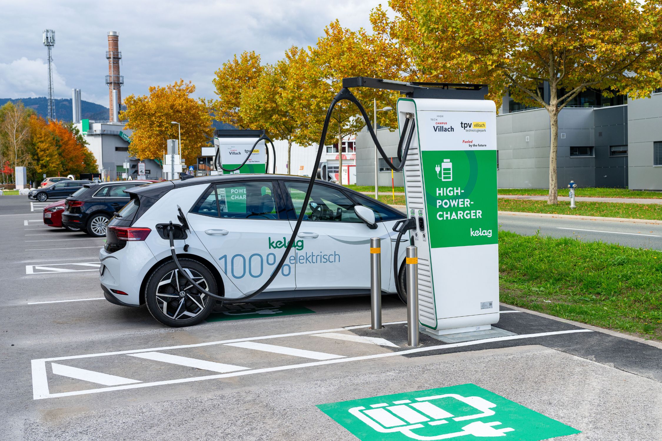 Neue KELAG Schnellladestationen im Technologiepark in St. Magdalen Schnellladestationen für E-Autos im Technologiepark Villach