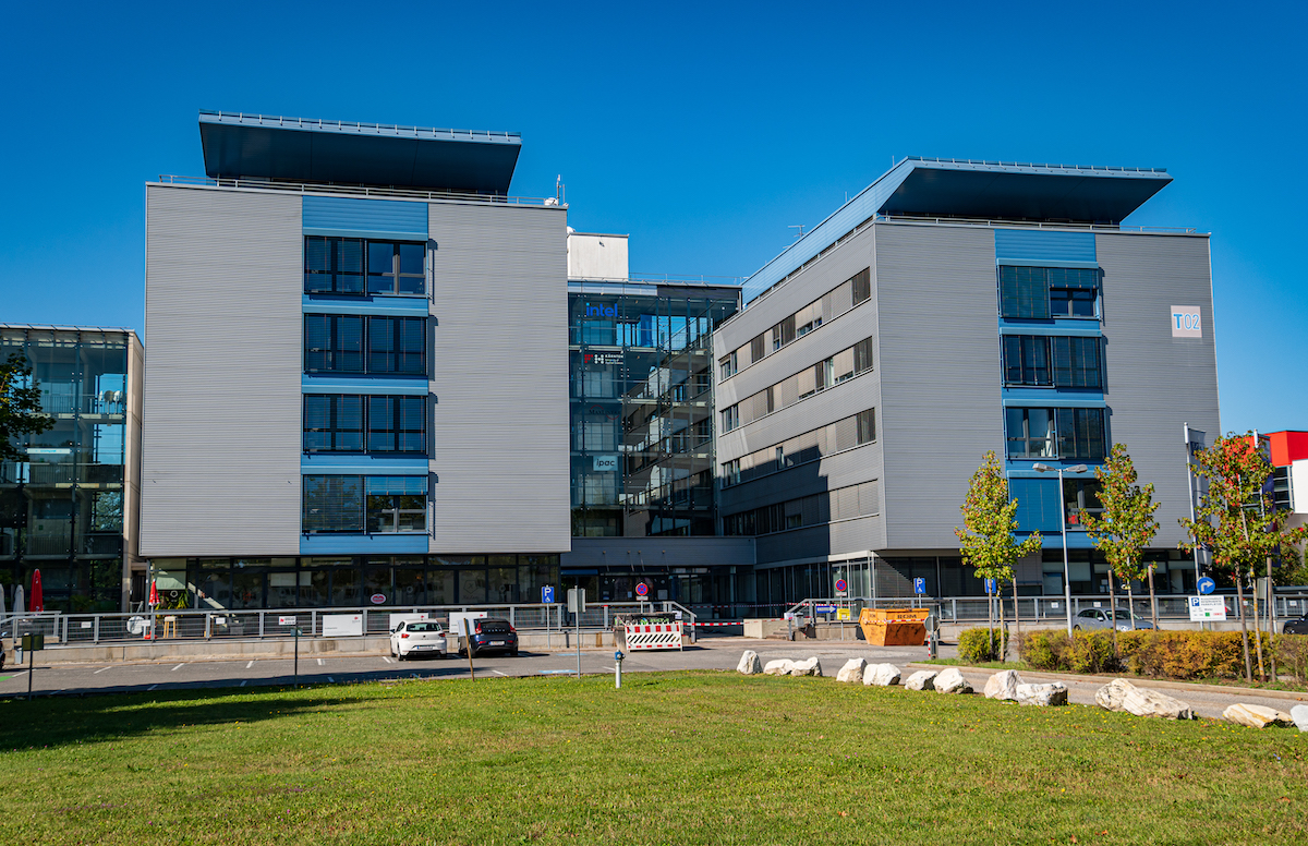 Company Complex